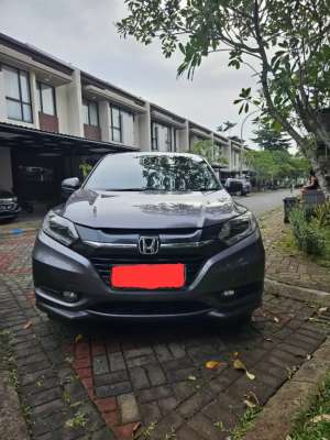 Jual bekas HRV PRESTIGE 1.8 AT. PEMILIK PERTAMA,lokasi di Tangerang Kab.