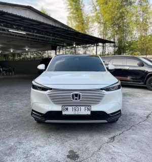 Jual bekas HRV SE CVT2022 Matic Km 50 Ribu Servis Ricord Honda,lokasi di Pekanbaru Kota