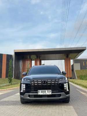 Jual bekas Hyundai Palisade Signature 2.2 AT th 2024,lokasi di Jakarta Pusat
