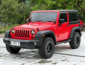 Jeep Wrangler Jk Sport 3.6 AT Bensin 2013 , tersedia melalui melalui situs Olx