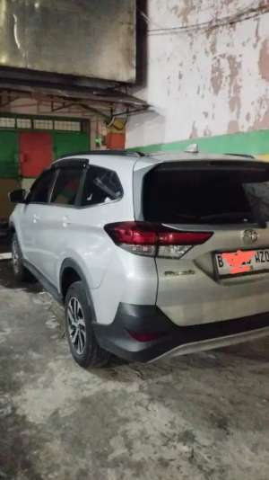 Jual bekas Jual Cash TunaiToyota Rush G ATTahun 2019,lokasi di Jakarta Selatan
