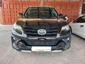 Jual bekas JUAL FORTUNER TRD 2018 DIESEL MATIC HITAM,lokasi di Pekanbaru Kota