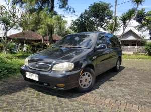 Kia Carnival GS Low Km , tersedia melalui melalui situs Olx