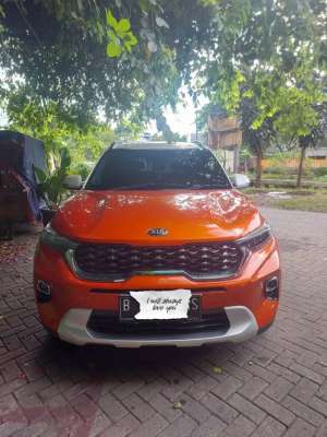 Jual bekas Kia Sonet 20202021, Orange White, the only one Indonesia,lokasi di Jakarta Selatan