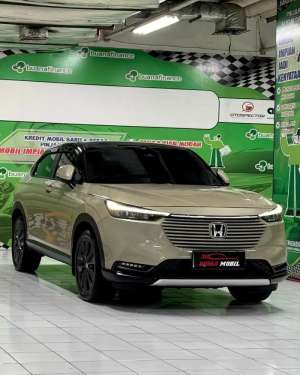Jual bekas KM 18 RB HRV SE 2024 NIK 2023 HONDA SENSING 2022 bisa Tukar Tambah,lokasi di Surabaya Kota
