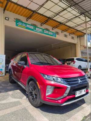 Jual bekas KM LOWECLIPSE CROSS ULTIMATE AT,lokasi di Bandung Kota