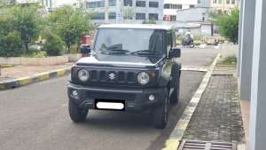 Jual bekas Km10rb suzuki jimny 3 door matic 2022 hitam pajak panjang,lokasi di Jakarta Selatan