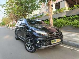 Jual bekas KM800TOYOTA RUSH GR AT 2026 NIK 2025 KAYA BARU PLASTIKAN,lokasi di Jakarta Pusat