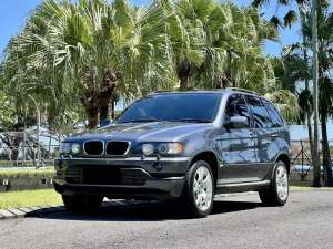 Jual bekas LOW 50rb KM 2002 BMW X5 E53 X3 2003,lokasi di Surabaya Kota
