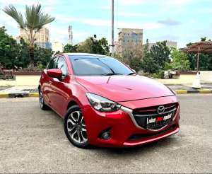 Jual bekas Mazda 2 Skyactive R Automatic 2015 Soul RED Tangan PERTAMA dari Baru,lokasi di Jakarta Utara