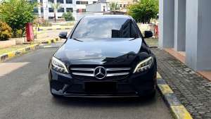 Jual bekas Mercedes-Benz C-Class C 180 2019 hitam,lokasi di Jakarta DKI