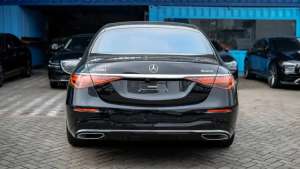Jual bekas Mercedes-Benz S500 4MATIC Luxury Very Low Odo,lokasi di Jakarta Pusat