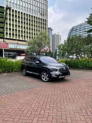 Jual bekas Mitsubishi Xpander Cross 1.5 AT 2022 Graphite Gray Metallic,lokasi di Jakarta Timur