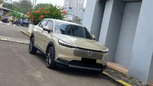 Jual bekas NEW CONDITION Honda HRV HR-V HR V 1.5 Hybrid e HEV Sensing 20252026,lokasi di Jakarta Pusat