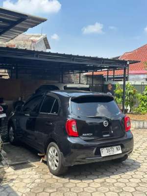 Nissan March Matic 2016 , tersedia melalui melalui situs Olx