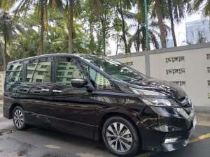 Jual bekas Nissan serena 2.0 High way star 20212022 hitam tangan 1 pribadi,lokasi di Jakarta Pusat