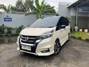 Jual bekas Nissan Serena 2.0 HWS Matic 2023,lokasi di Jakarta Selatan