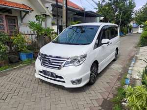 Jual bekas NISSAN SERENA 2.0 HWS METIK 2017,lokasi di Surabaya Kota