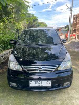 Jual bekas Nissan Serena 2012 Bensin,lokasi di Bandung Kota