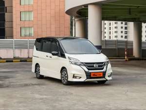 Jual bekas Nissan Serena HWS Highway Star 2019 putih matic,lokasi di Jakarta Selatan