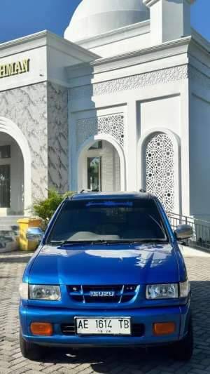Jual bekas Panther ls 2000,lokasi di Magetan Kab.