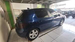 Peugeot 307 2002 Bensin , tersedia melalui melalui situs Olx