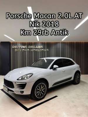 Jual bekas Porsche Macan 2.0L AT 2019 Putih Km29rb Nik 2018,lokasi di Jakarta Utara