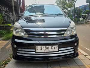 Jual bekas SERENA HWS AUTEC AT 2010,lokasi di Tangerang Kota