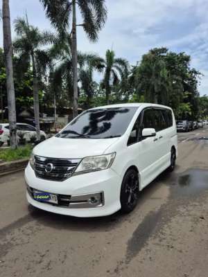 Jual bekas SerenaHWS Autech 2.0 2014 Putih TerawatYuk Cek Unit Segera,lokasi di Jakarta Pusat
