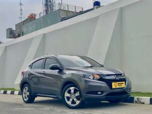 Jual bekas STYLE HONDA HRV AT AUTOMATIC 2016 2017 S SE E RS PRESTIGE HR V JAZZ,lokasi di Yogyakarta Kota