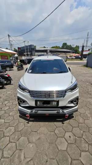 Jual bekas Suzuki Ertiga GX AT 2021,lokasi di Serang Kota