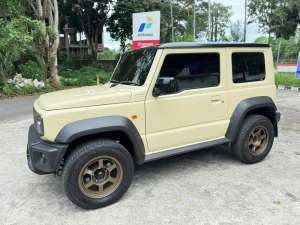 Jual bekas Suzuki Jimny 4x4 MT 2021,lokasi di Manado Kota