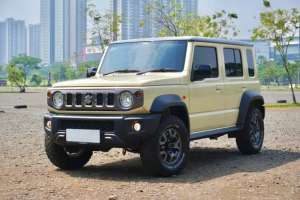 Jual bekas Suzuki Jimny 5-Doors SUV 4X4 20232024 LOW KM,lokasi di Tangerang Selatan Kota