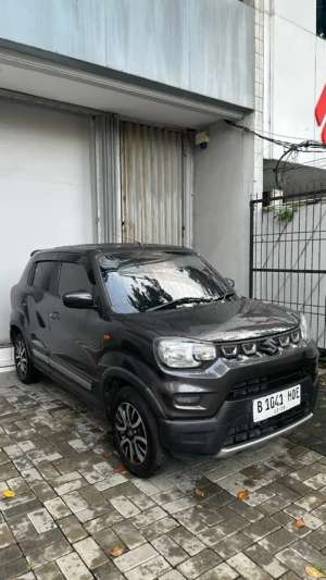 Jual bekas Suzuki S-Presso 2024 Bensin,lokasi di Tangerang Kota