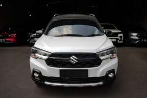 Jual bekas Suzuki XL7 XL-7 Alpha Hybrid 2tone 20242025,lokasi di Bandung Kota