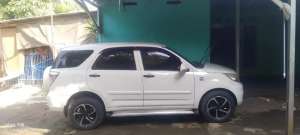 Jual bekas Terios ts 2013 manual,lokasi di Bekasi Kab.