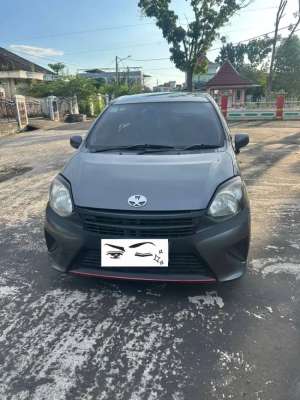 TOYOTA AGYA 2013 , tersedia melalui melalui situs Olx