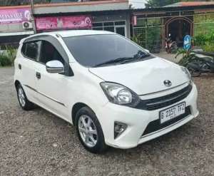 Jual bekas Toyota Agya 2016 Bensin,lokasi di Depok Kota