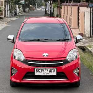 Jual bekas Toyota Agya G 1.0 Matic 2015,lokasi di Medan Kota
