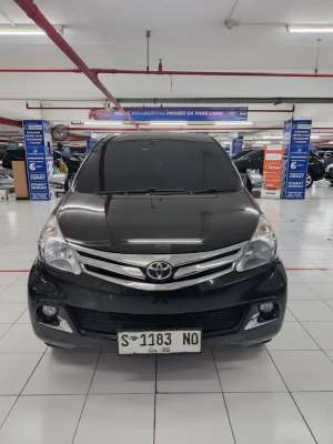 Jual bekas Toyota Avanza 1.3 G 2015 Low KM hitam,lokasi di Surabaya Kota
