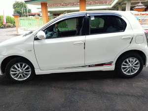 Toyota Etios Valco g 2015 , tersedia melalui melalui situs Olx