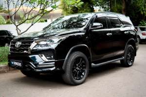 Jual bekas Toyota Fortuner GR 2.8 2023,lokasi di Jakarta Utara