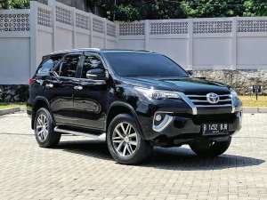 Jual bekas TOYOTA FORTUNER VRZ DIESEL AT 2017, HITAM KM 80rban,lokasi di Jakarta Timur