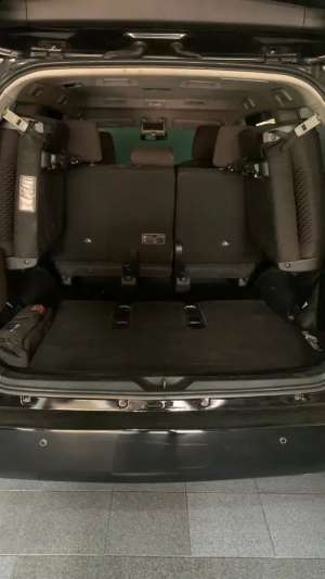Toyota Kijang Innova 2021 Diesel , tersedia melalui melalui situs Olx