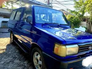 Toyota Kijang super , tersedia melalui melalui situs Olx