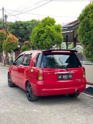 Toyota Raum Built Up , tersedia melalui melalui situs Olx