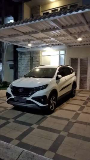 Jual bekas Toyota Rush TRD S Luxury 2021 Bensin,lokasi di Jakarta Timur