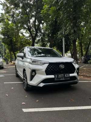 Jual bekas Toyota Veloz Q 1.5 Matic Putih 2021,lokasi di Bekasi Kota