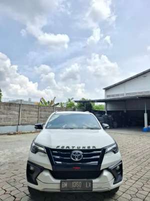 Jual bekas VRZ 2017 TRD matic. Km 120rb antik,lokasi di Pekanbaru Kota