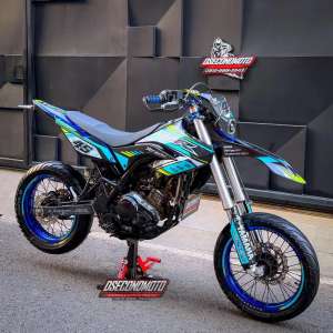 Jual bekas WR 155 SUPERMOTOWR155 TRAIL ADVENTURE RALLY TOURING TRABAS,lokasi di Jakarta Barat